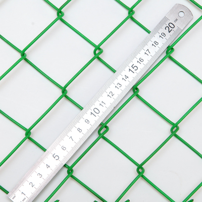 СЕТКА-РАБИЦА, в полимере 40х2,4мм (1,2х10)м зел