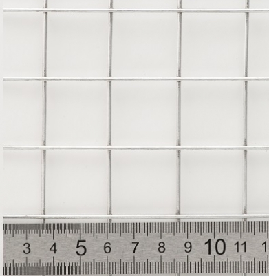 СЕТКА СВАРНАЯ ОЦ 50х50 d 1,8мм (1,0x10)м, в рулонах